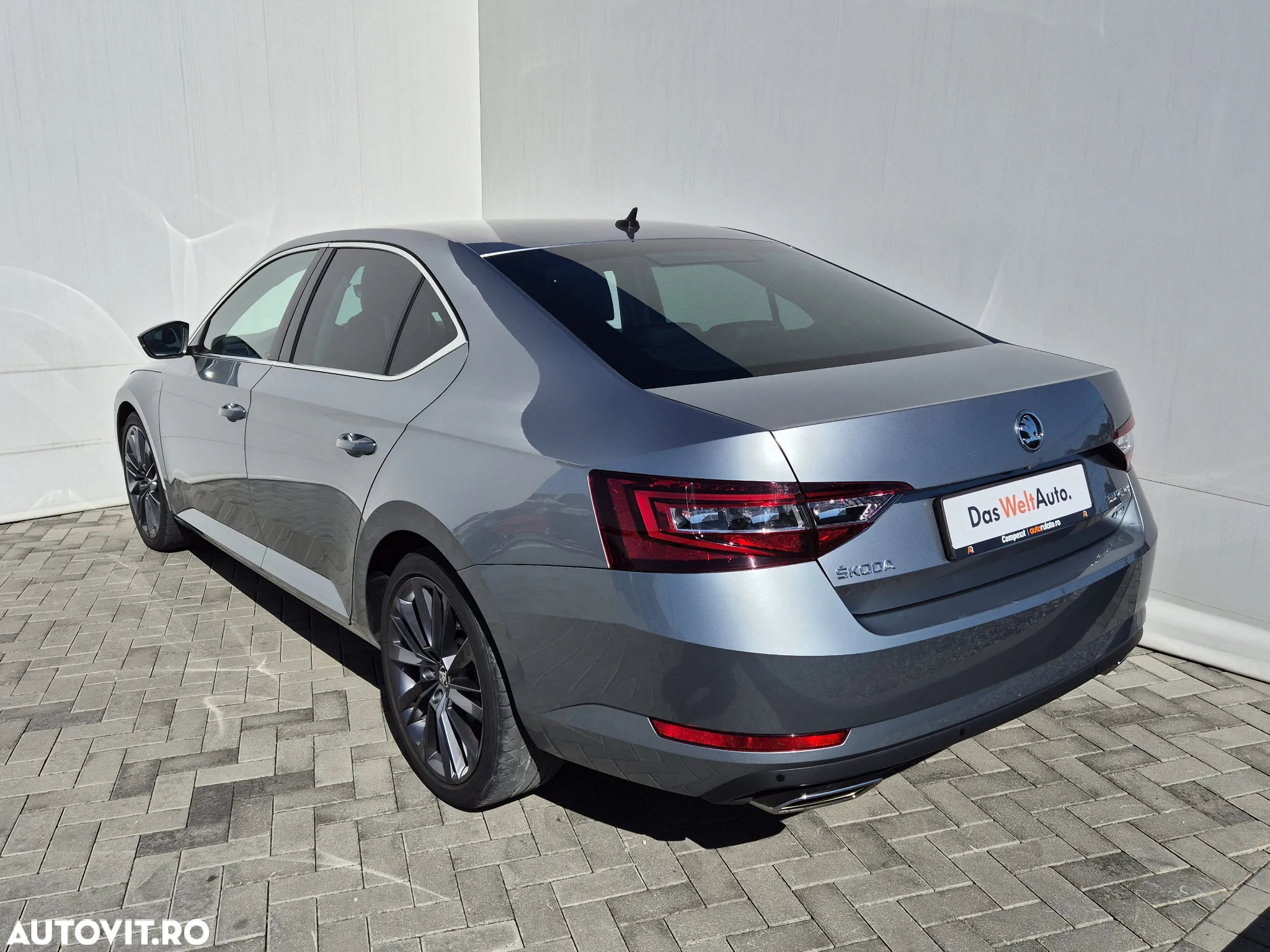Skoda Superb 2.0 TSI 4X4 DSG Style - 3