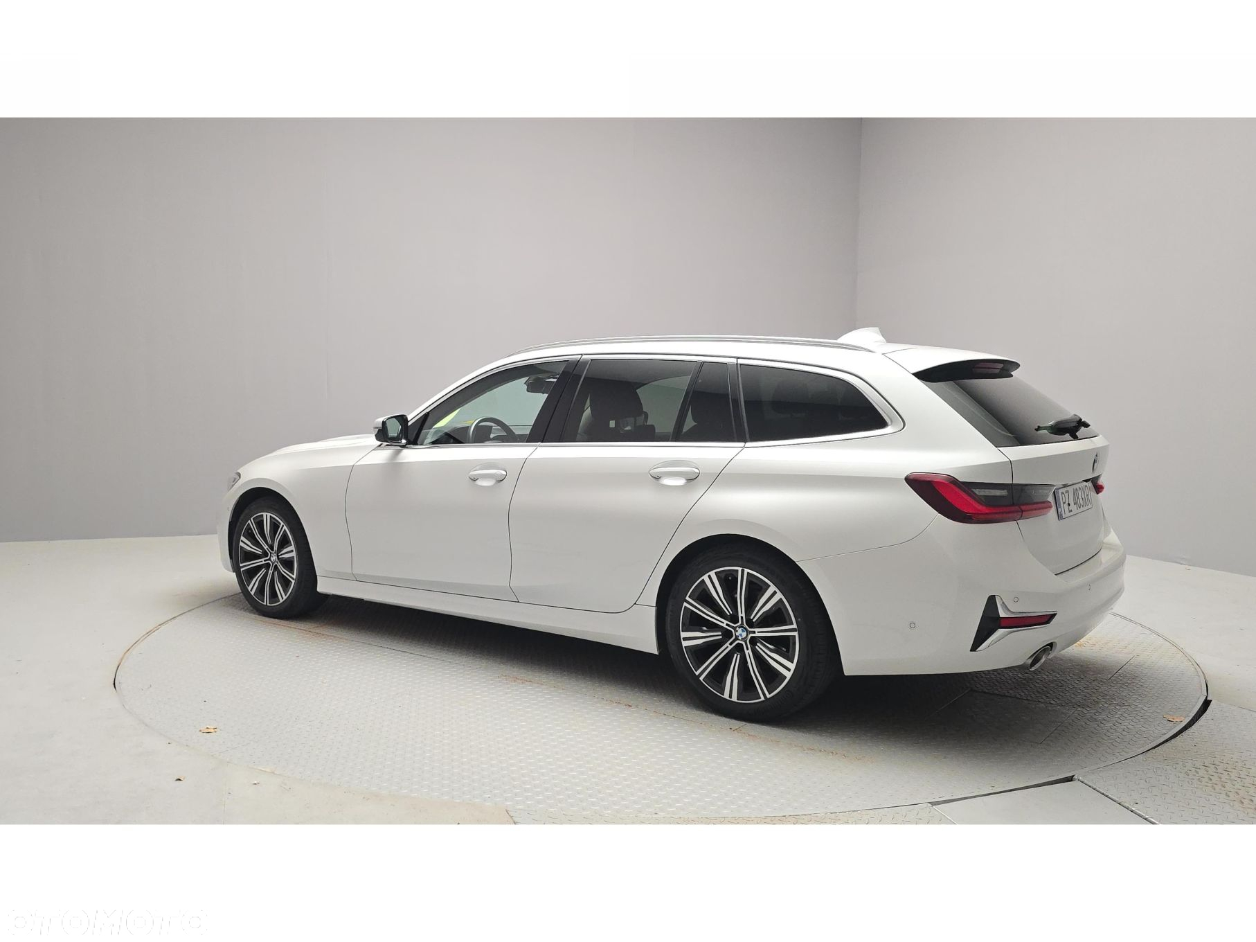 BMW Seria 3 320d xDrive Luxury Line - 3