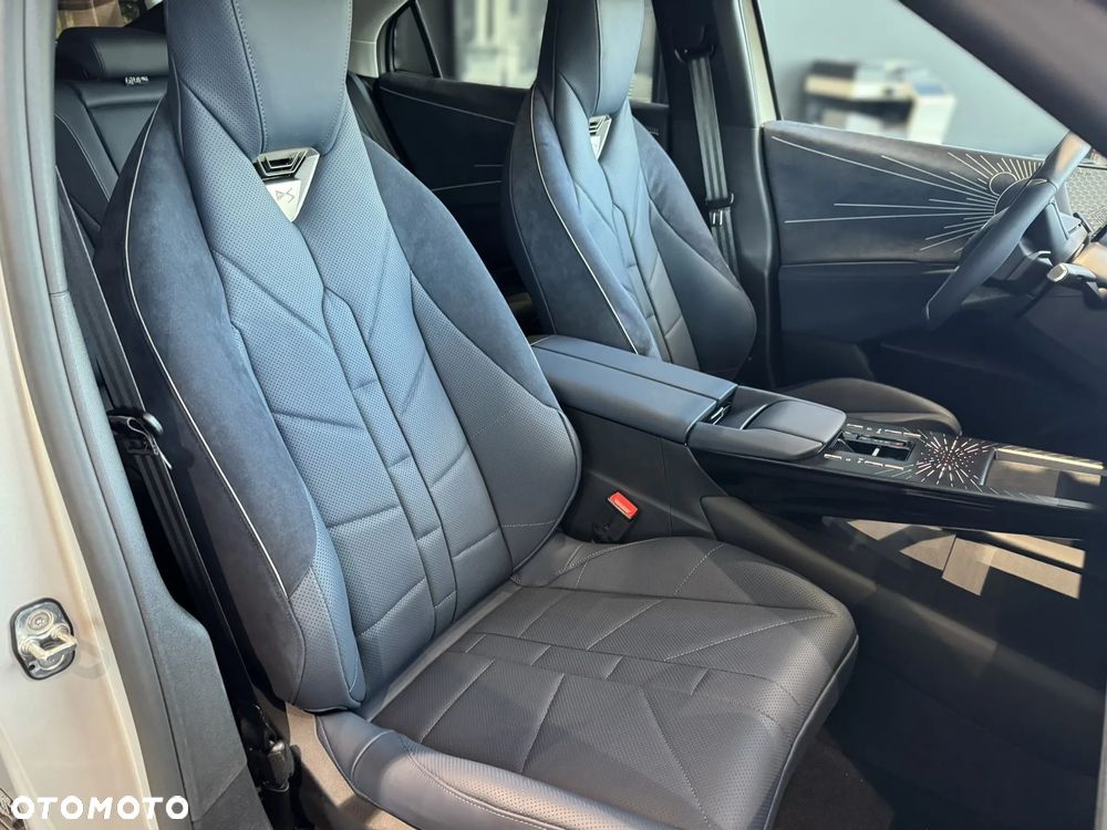 DS Automobiles N°8 97.2kWh Long Range AWD Jules Verne - 33