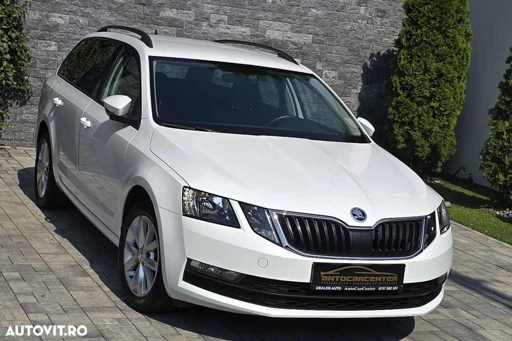 Skoda Octavia 2.0 TDI Ambition - 2