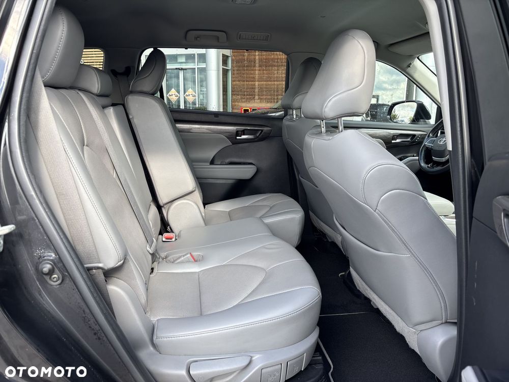 Toyota Highlander - 15