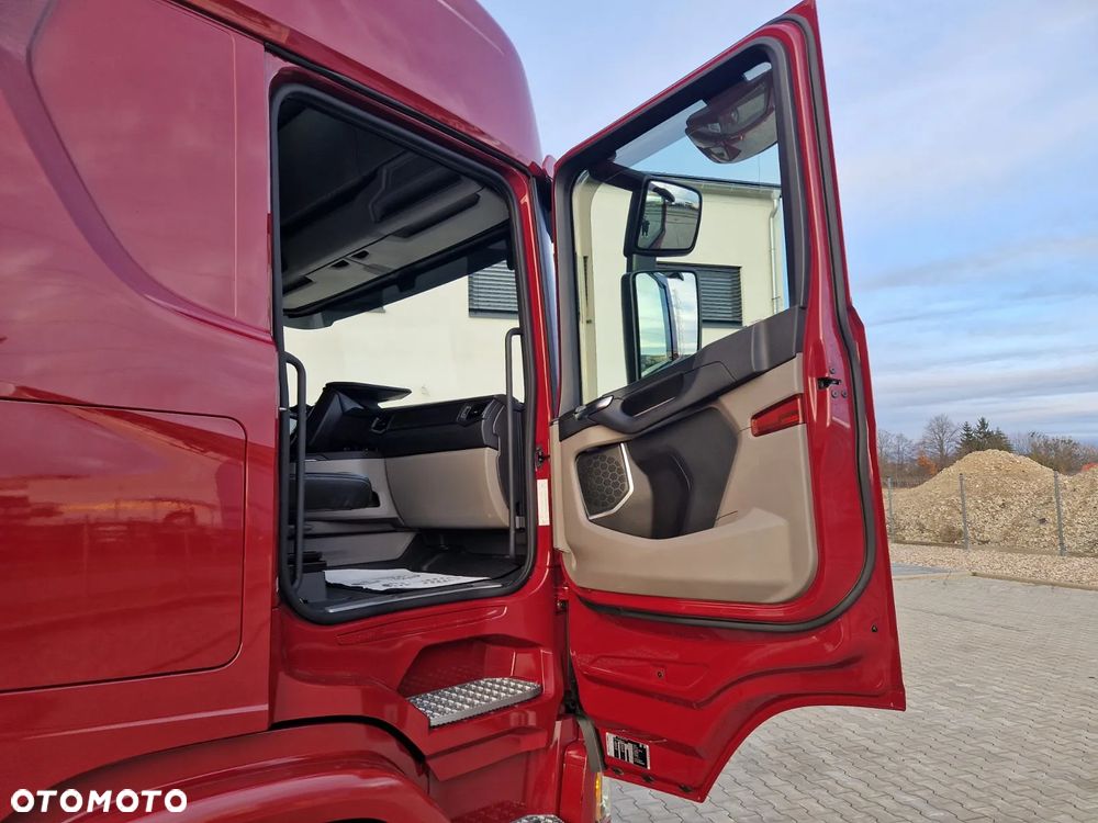 Scania R450/ 2021r/ 110Tyskm/ FULL PODUSZKA/ SKÓRY/ BAKI 1200L/ DWIE LEŻANKI/ KLIMA POSTOJOWA/ BAKI 1200L - 22