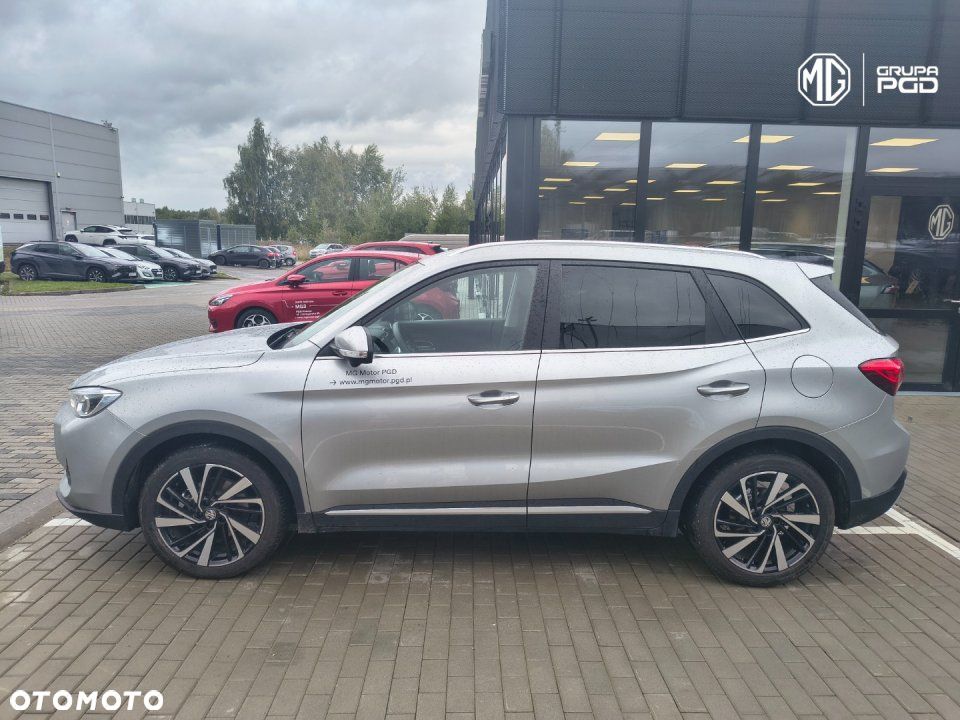 MG ZS - 3