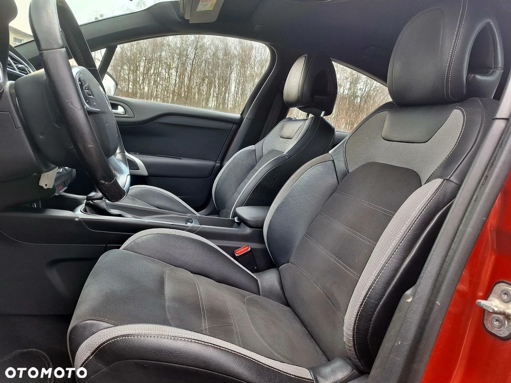 Citroën DS4 1.6 e-HDi SoChic MCP - 35
