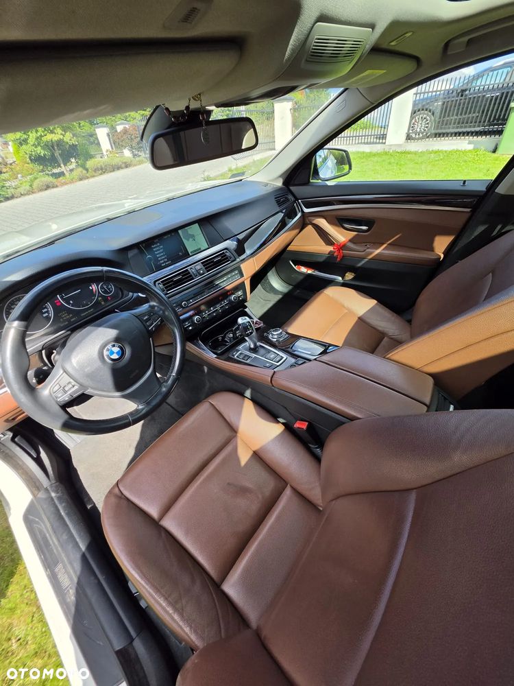 BMW Seria 5 520d - 17