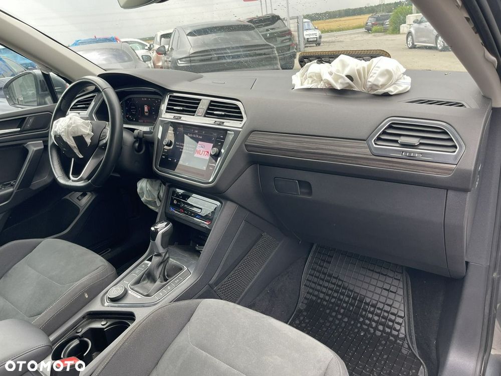 Volkswagen Tiguan Allspace 2.0 TDI 4Mot Elegance DSG - 11