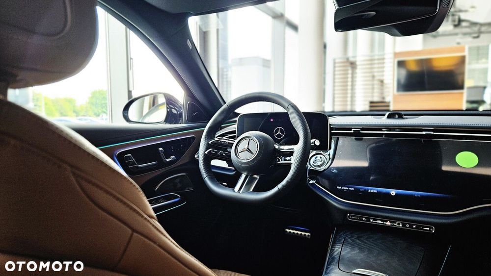 Mercedes-Benz Klasa E - 24