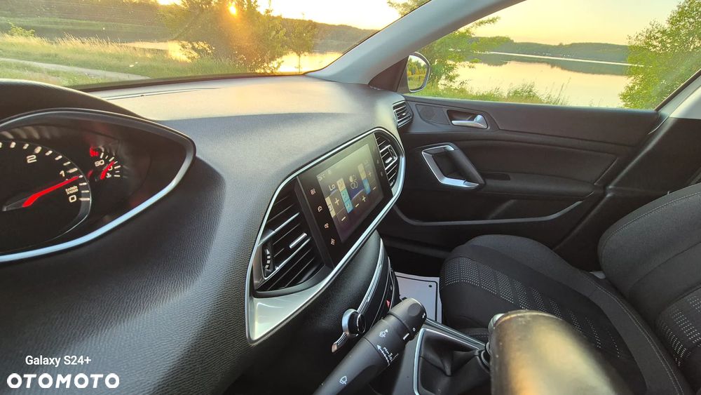 Peugeot 308 BlueHDi 150 Stop & Start Allure - 14