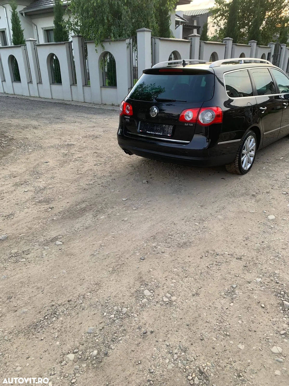 Volkswagen Passat Variant 2.0 TDI Blue TDI Highline - 15