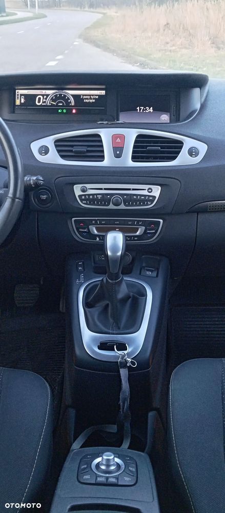Renault Scenic 2.0 16V Bose Edition CVT - 5