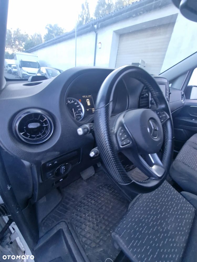 Mercedes-Benz Vito - 26