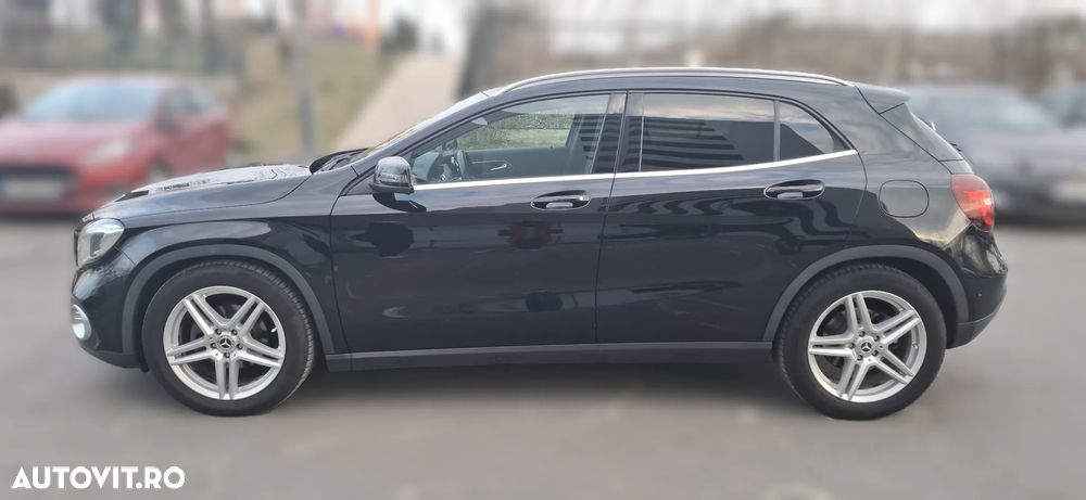 Mercedes-Benz GLA - 3