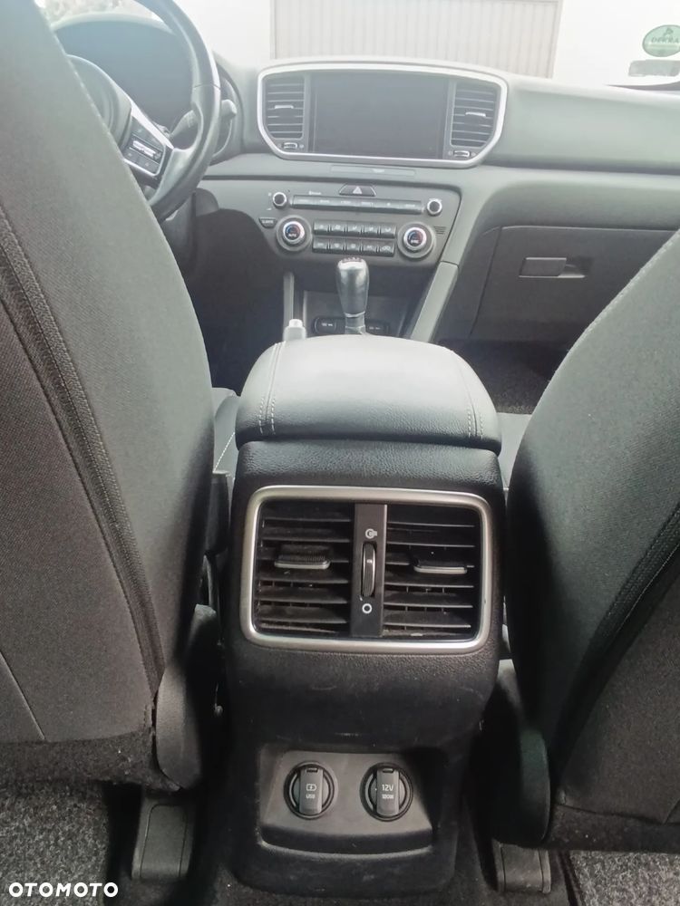 Kia Sportage 1.6 CRDI M 2WD - 21