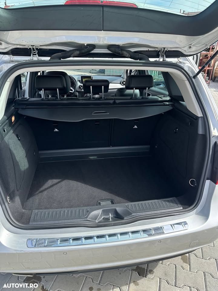 Mercedes-Benz B 200 - 8