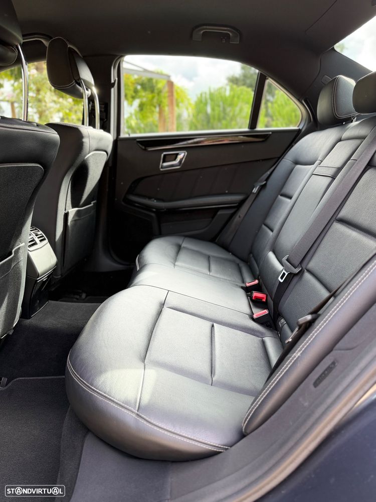 Mercedes-Benz E 250 - 12