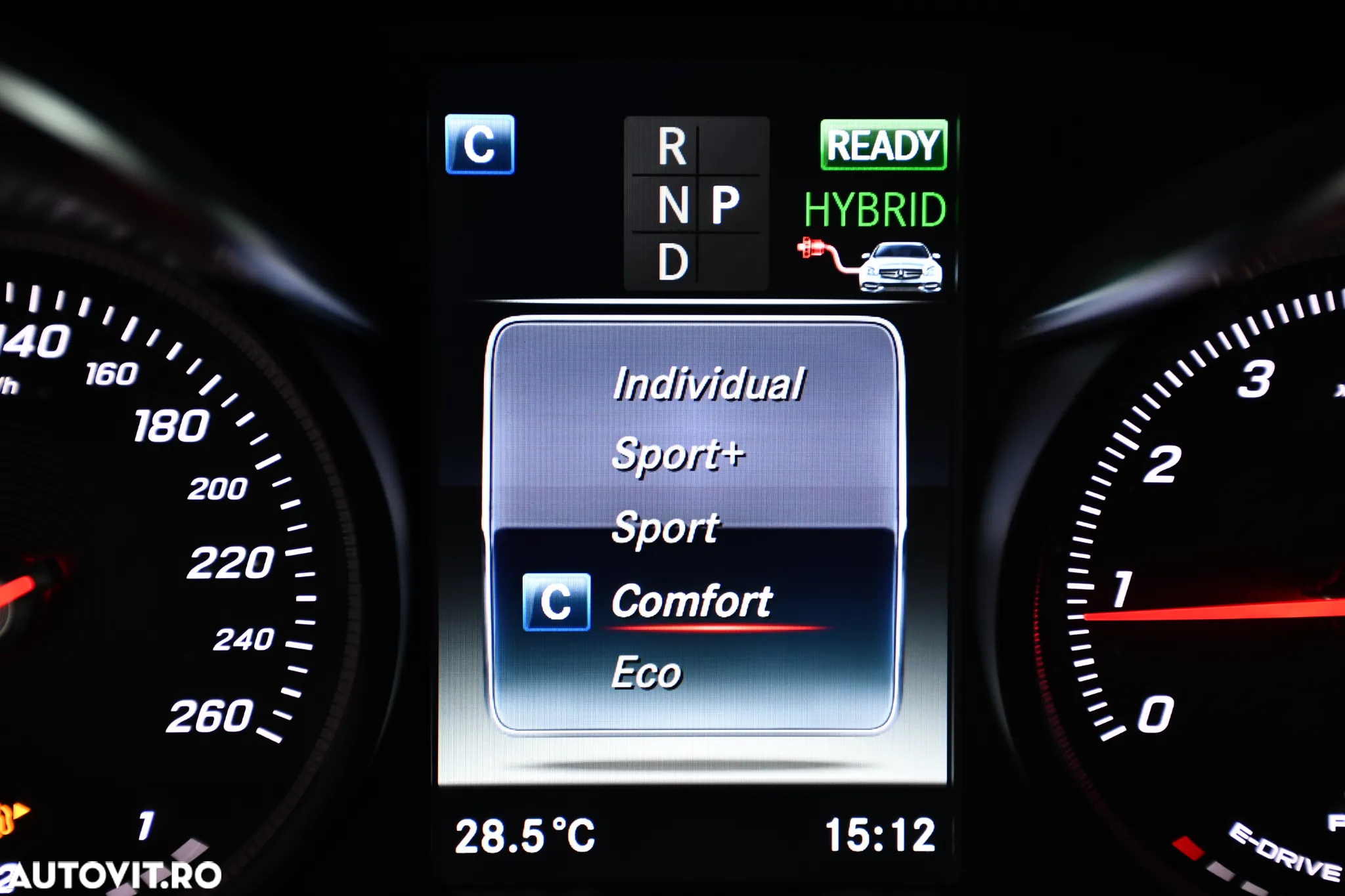 Mercedes-Benz GLC Coupe 300 e 4Matic 9G-TRONIC - 16