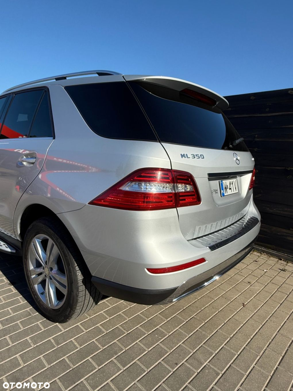 Mercedes-Benz ML - 14