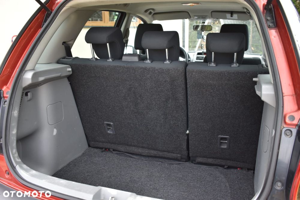 Suzuki SX4 1.6 GS / Premium - 12