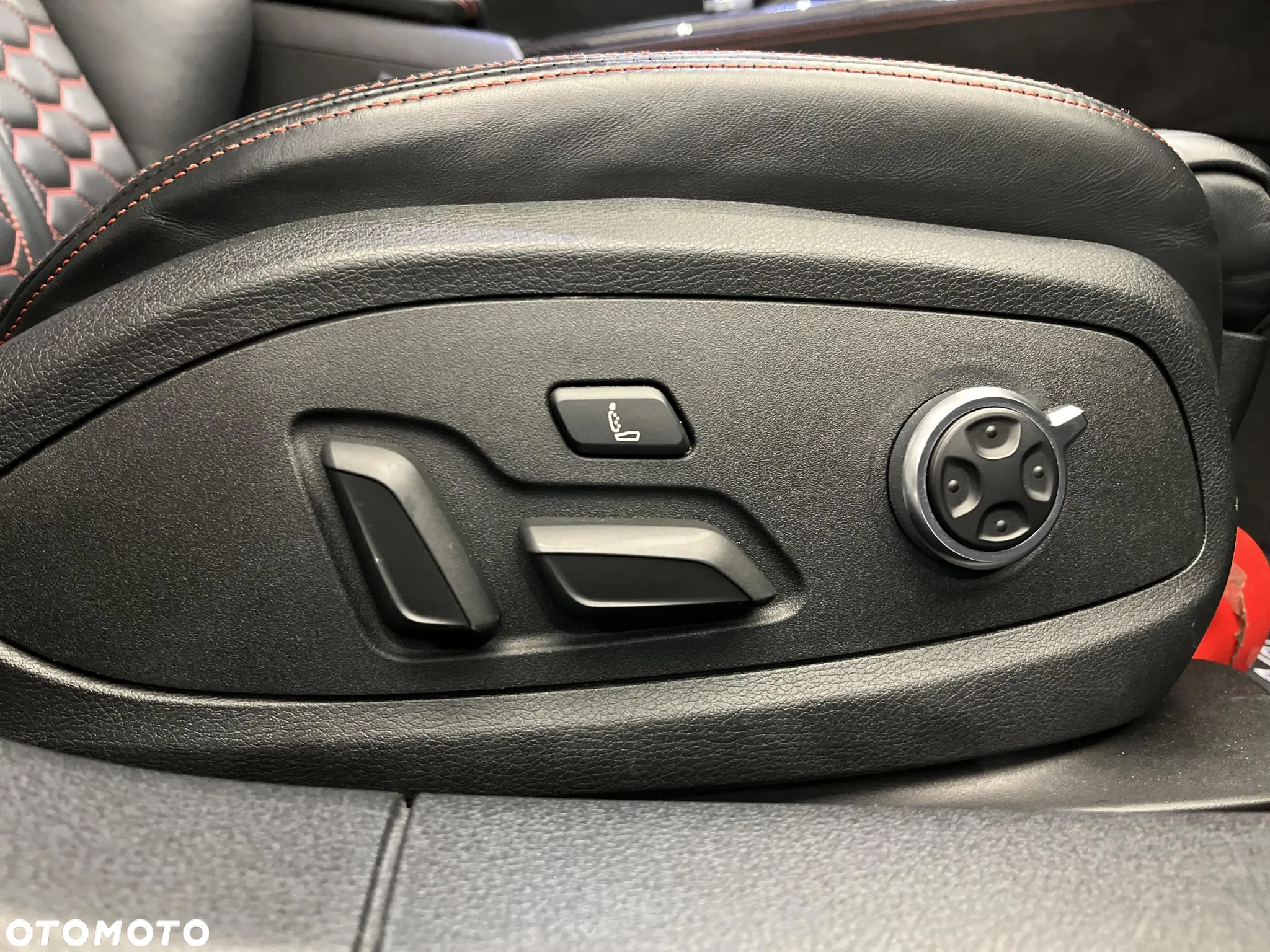 Audi RS4 Quattro Tiptronic - 16