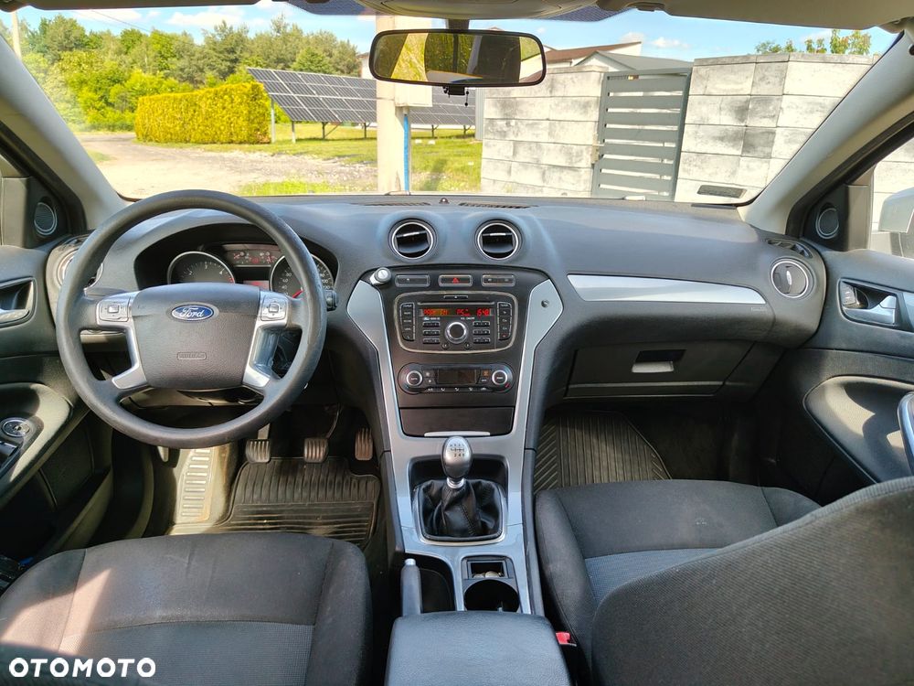 Ford Mondeo 1.6 TDCi Ambiente - 5