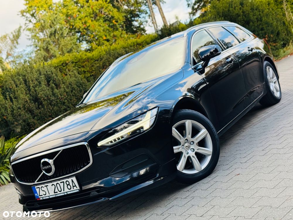 Volvo V90 D3 Geartronic Momentum Pro - 36