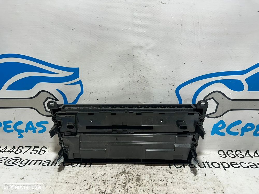 .Display Sofagem Comando Radio Climatronic BMW Serie 1 F20 5 Portas F21 3 Portas 9207197 - 2