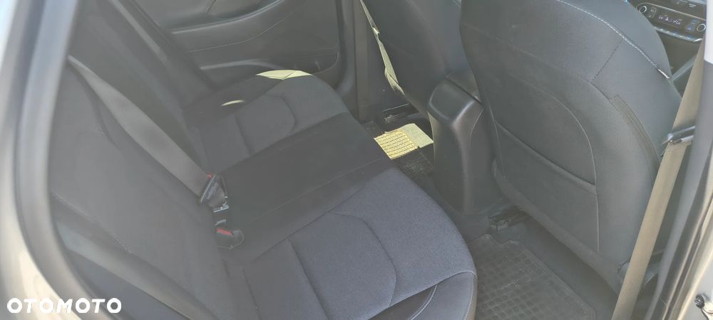 Hyundai i30 1.5 DPI Smart - 11