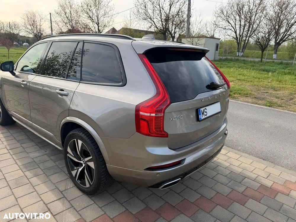 Volvo XC 90 - 5