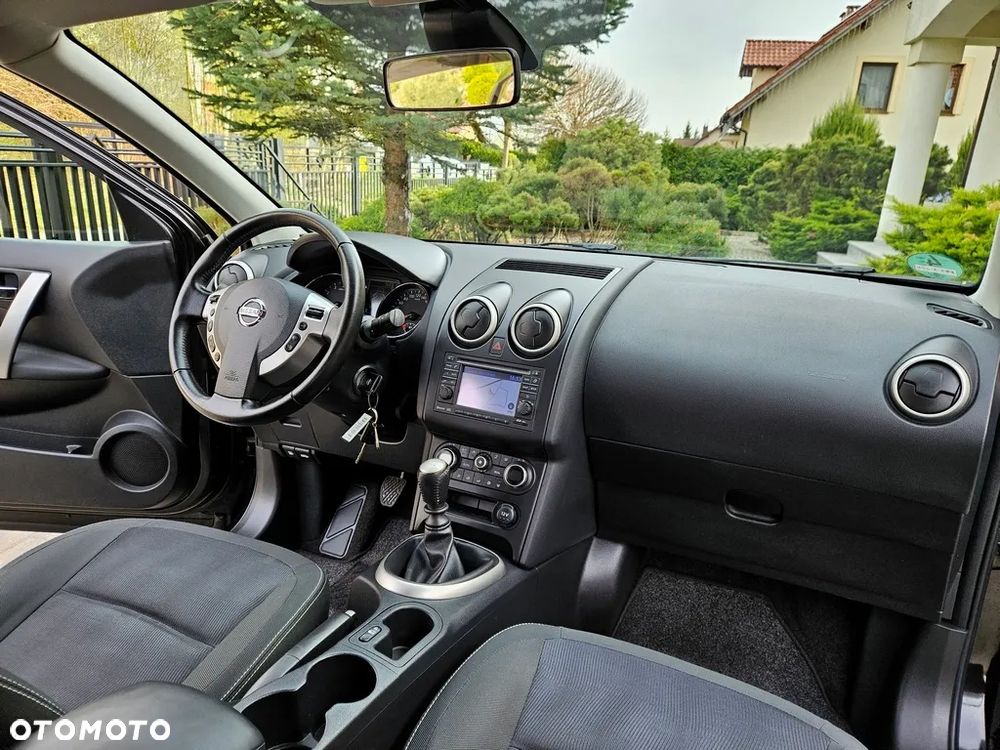 Nissan Qashqai - 13