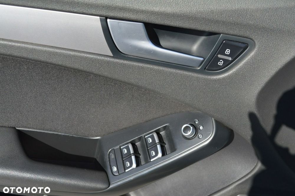 Audi A4 Avant 2.0 TDI - 35