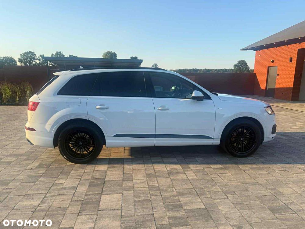 Audi Q7 - 6