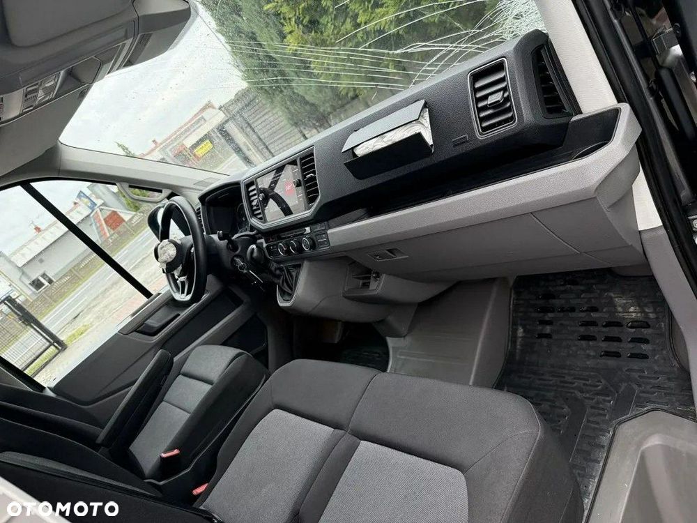 Volkswagen Crafter - 8