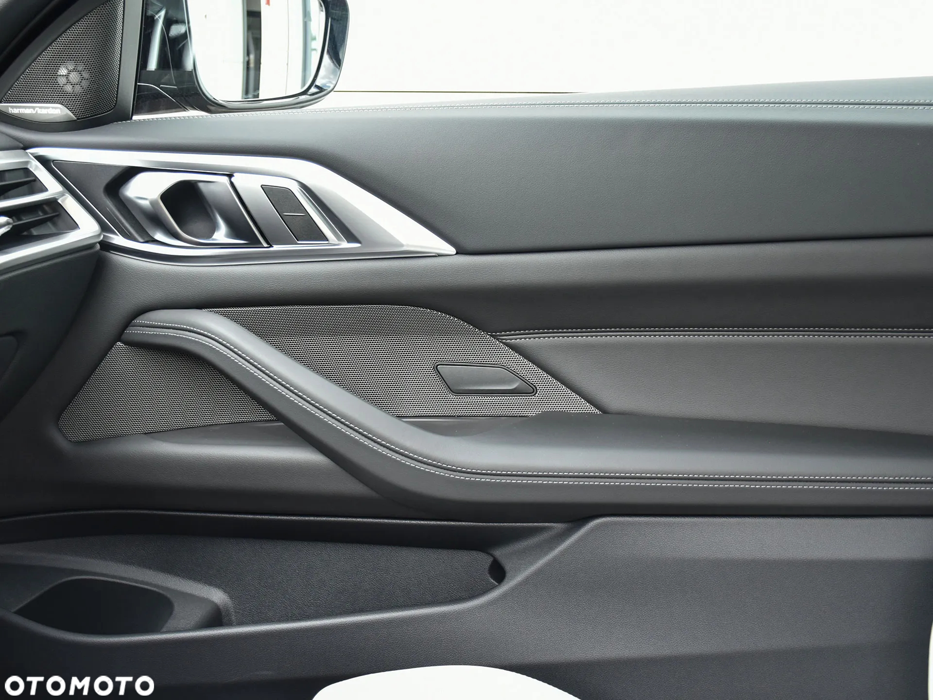 BMW M4 Competition M xDrive - 22