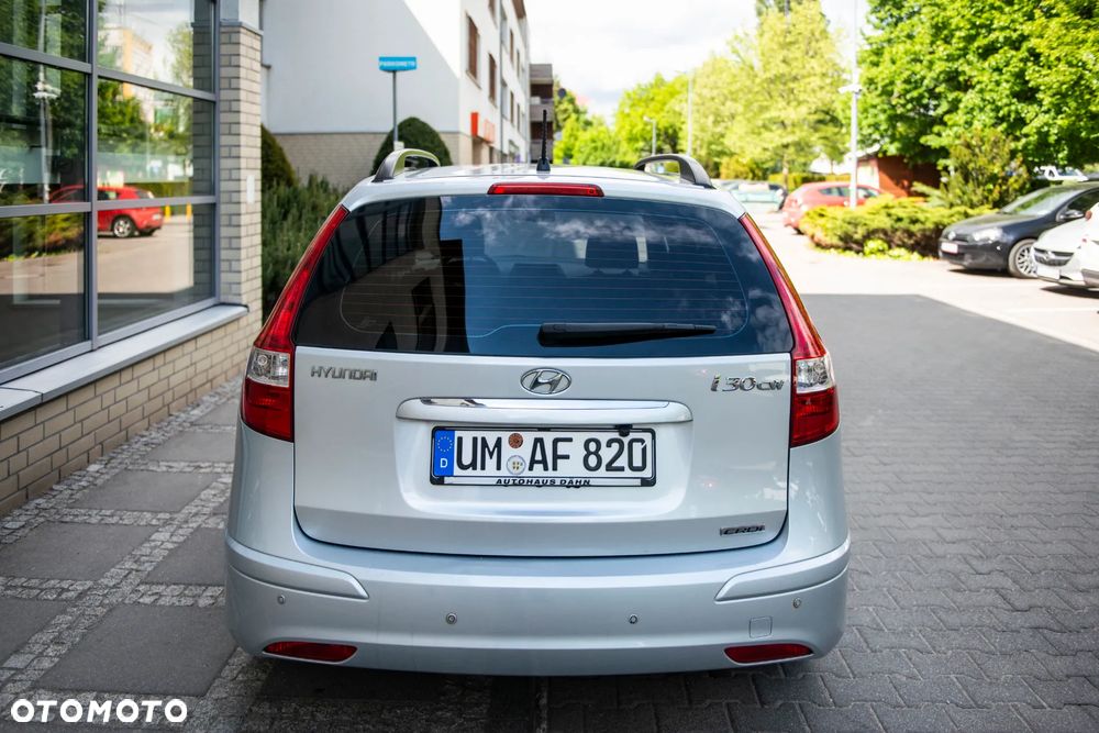 Hyundai i30 1.6 CRDi Premium - 5