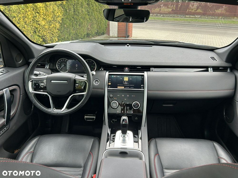 Land Rover Discovery Sport - 13