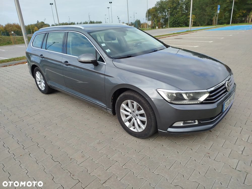 Volkswagen Passat Variant 1.6 TDI (BlueMotion Technology) Comfortline - 15