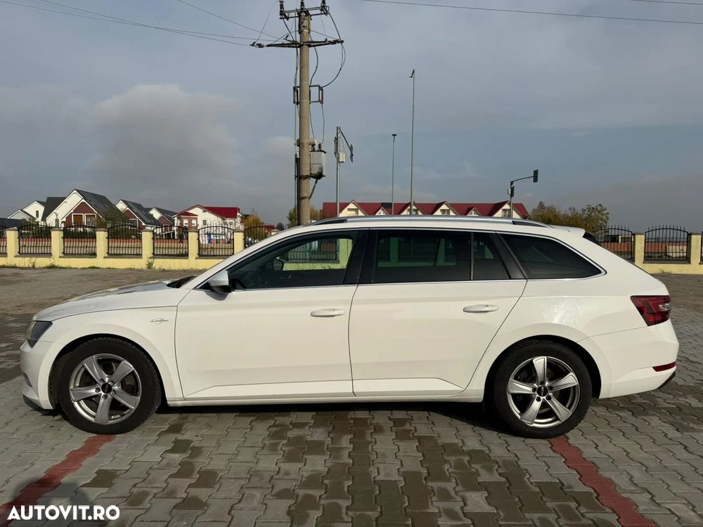 Skoda Superb 2.0 TDI 4X4 DSG Laurin & Klement - 3