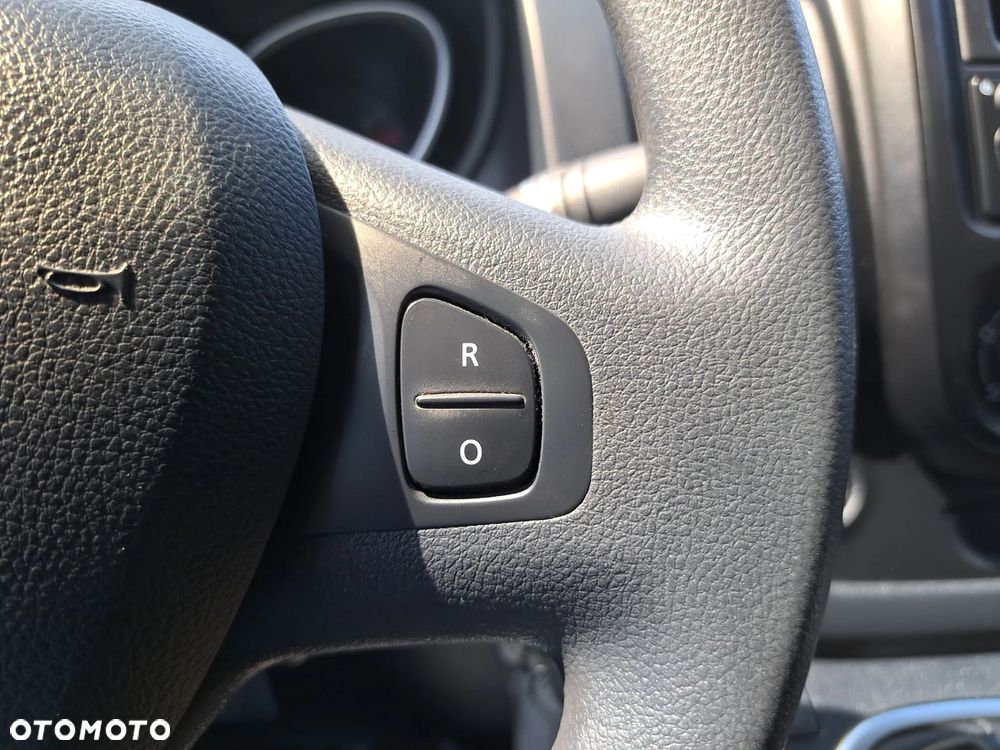 Renault Trafic Furgon L2H1 - 16