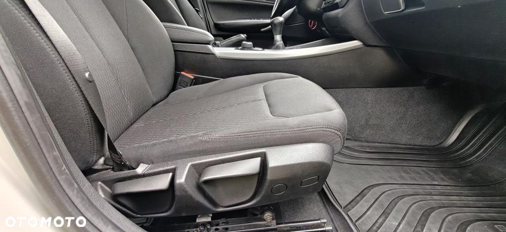 BMW Seria 1 116i Edition Metropolitan - 18