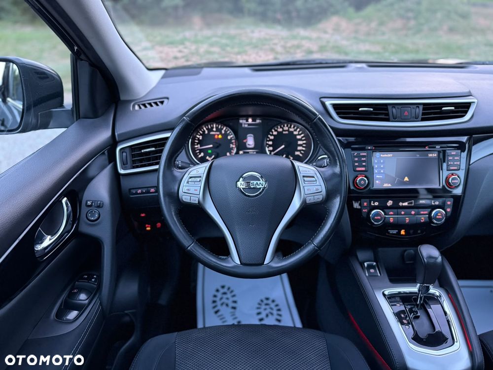 Nissan Qashqai 1.2 DIG-T Xtronic ACENTA - 10