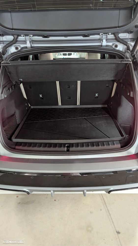 BMW iX1 xDrive30 M Sport Pack - 12