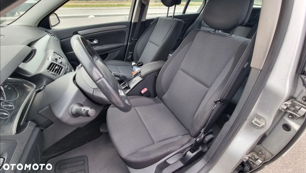 Renault Laguna 2.0 Authentique - 9