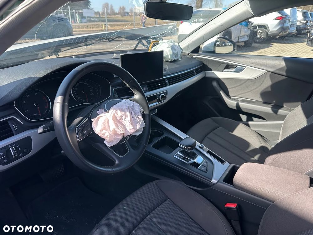 Audi A4 Limousine - 24