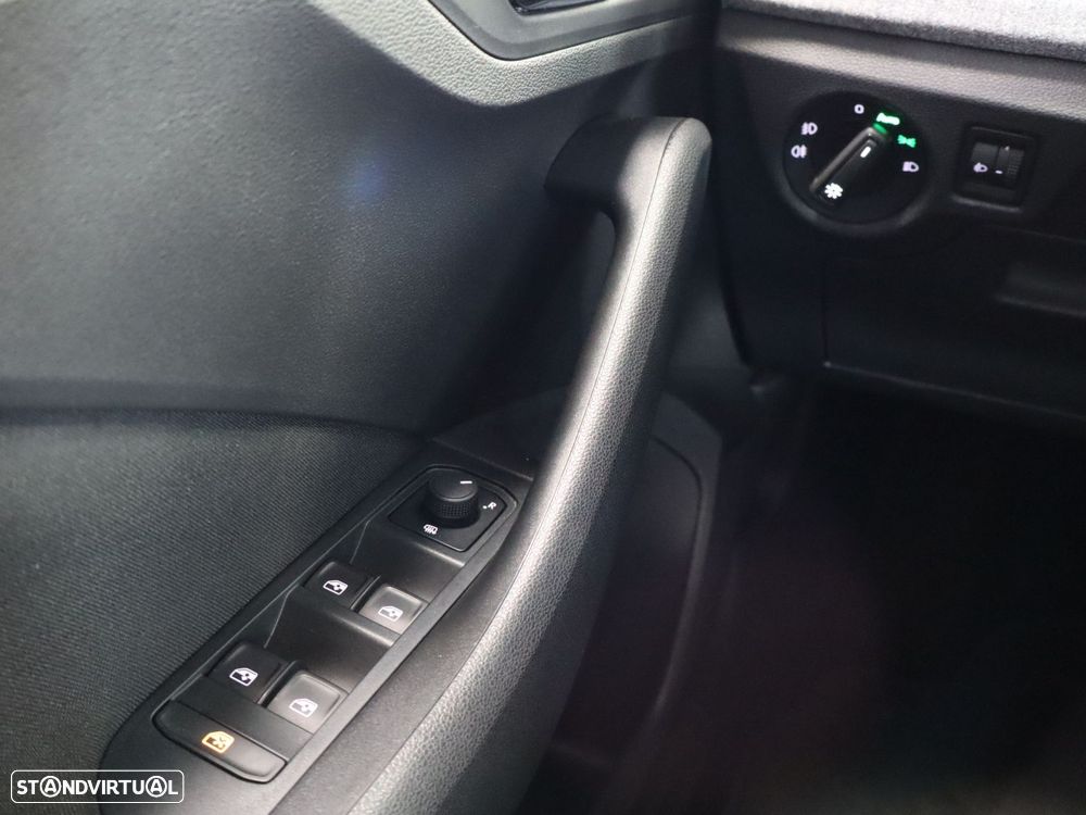 Skoda Kamiq 1.0 TSI Selection DSG - 12