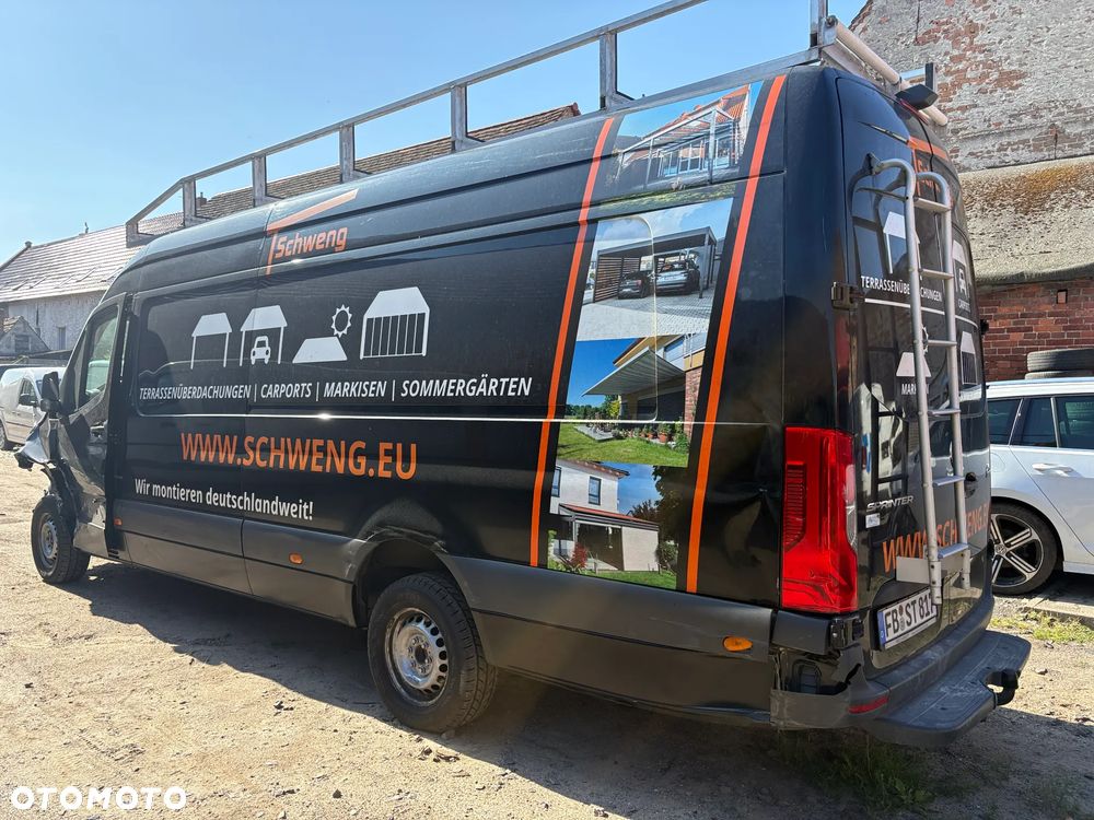 Mercedes-Benz Sprinter - 5