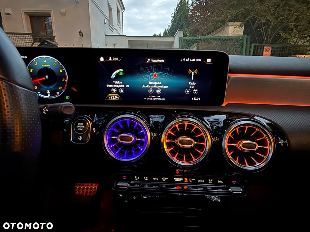 Mercedes-Benz Klasa A 200 AMG Line 7G-DCT - 30