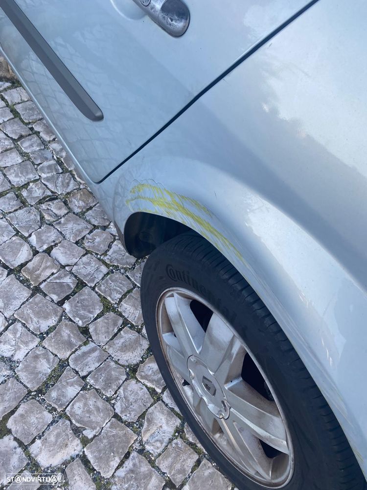 Renault Mégane Break 1.9 dTi Authentic - 8