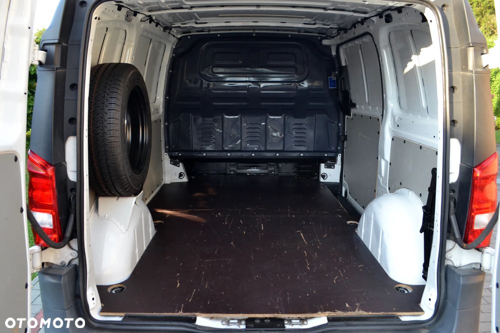 Mercedes-Benz Vito - 14