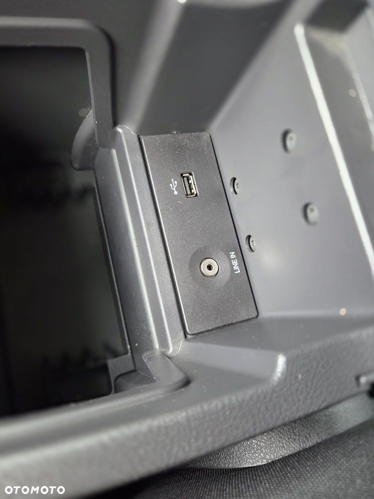 Ford Focus 1.6 EcoBoost Titanium - 25