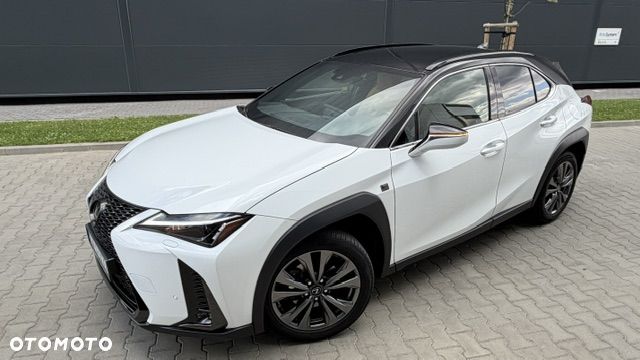 Lexus UX 200 GPF F Sport Design+ 2WD - 32